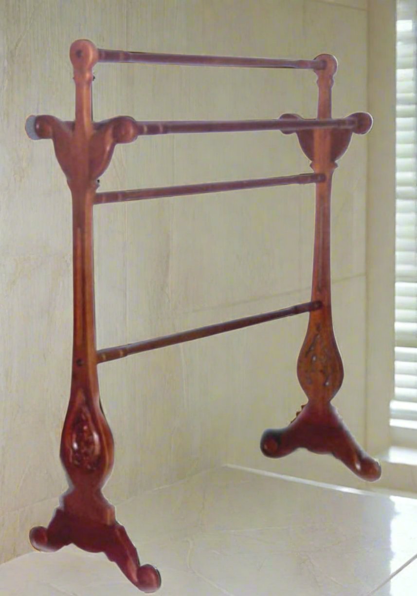 The Imperial Robe (Cloth Hanger)