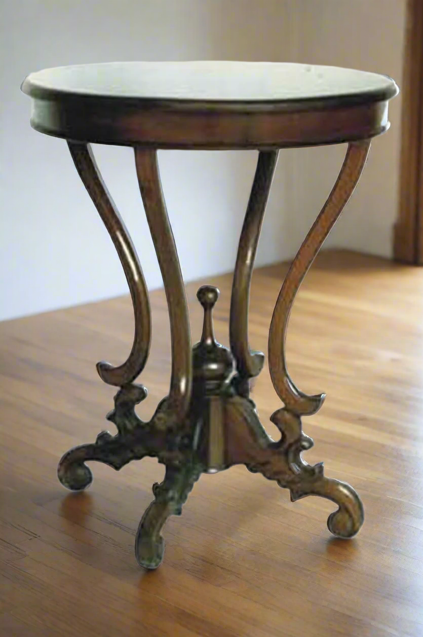 The Grand Pillars (Round Table, 4 Pillars)