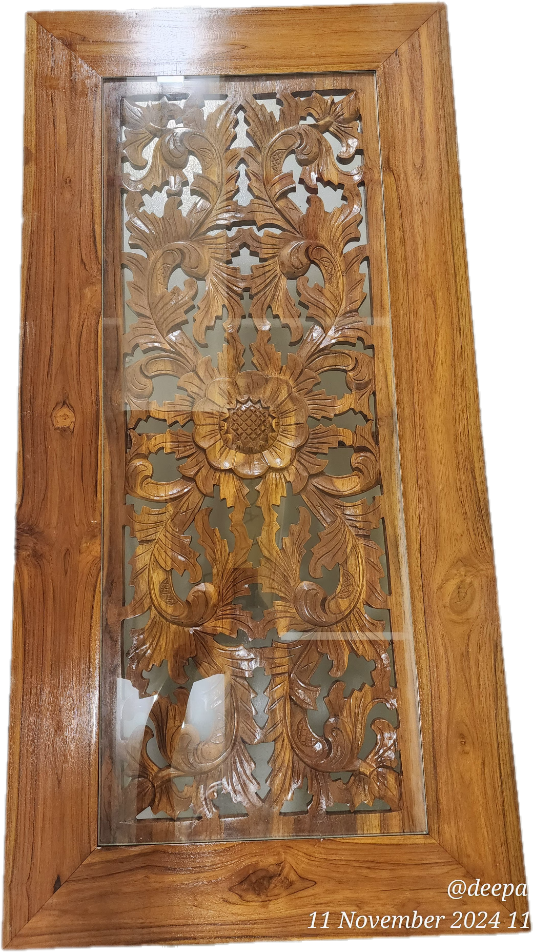 The Intimate Gathering (Center Table)