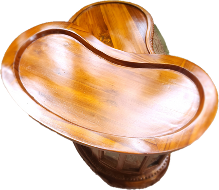 The Peanut Perch (Side Table)